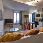 Chez Juliette - Appart & Studios Avec Climatisation - Carcassonne Centre Апартаменты