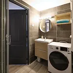 Chez Juliette - Appart & Studios Avec Climatisation - Carcassonne Centre Каркассон