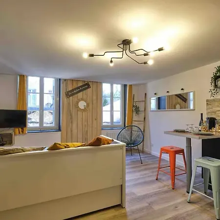 Апартаменты Chez Juliette - Appart & Studios Avec Climatisation - Carcassonne Centre Каркассон