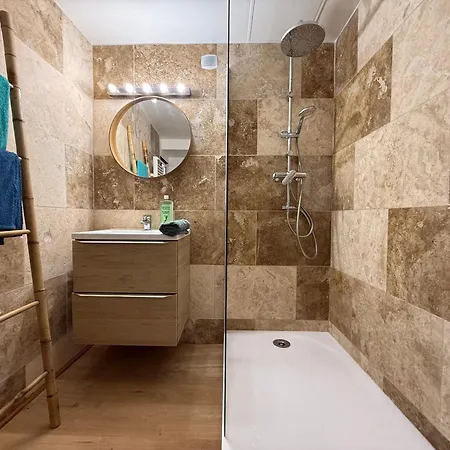 Chez Juliette - Appart & Studios Avec Climatisation - Carcassonne Centre