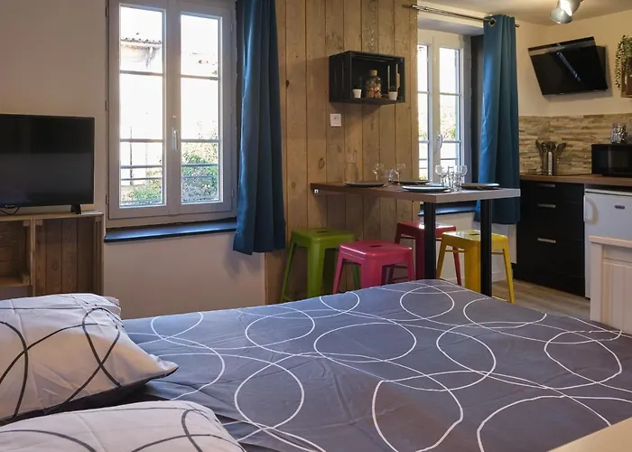 아파트 Chez Juliette - Appart & Studios Avec Climatisation - Carcassonne Centre *